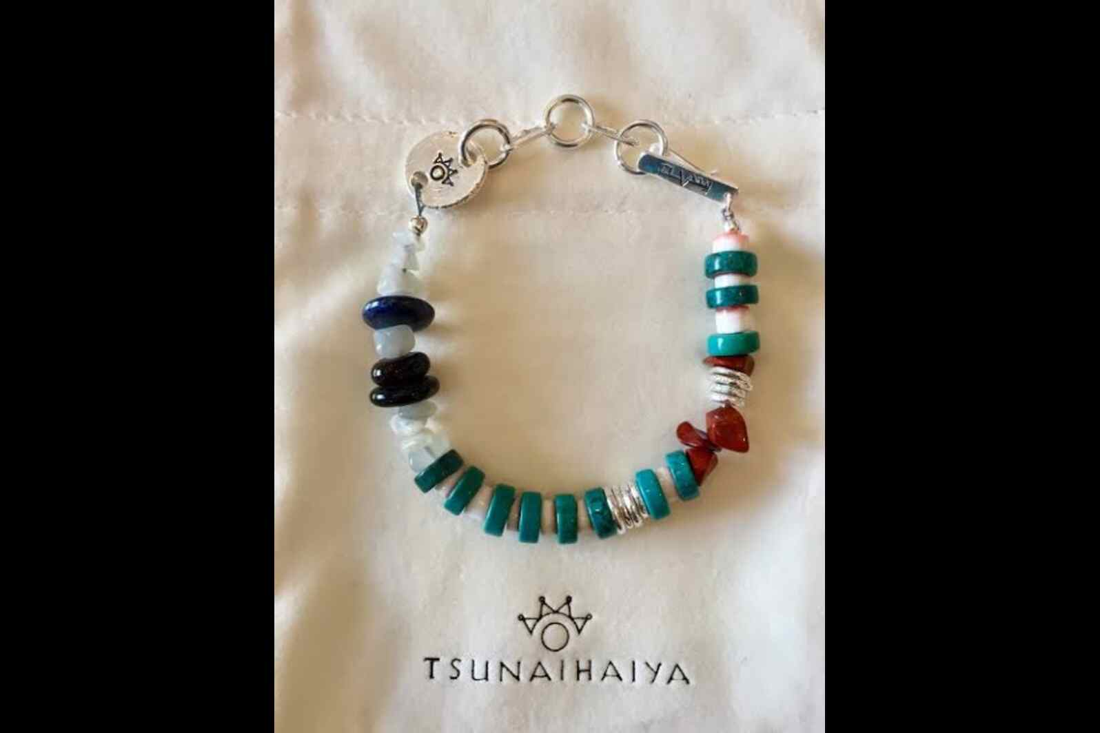 Tsunaihaiya Jewelry: A Beautiful Mix of Cultures