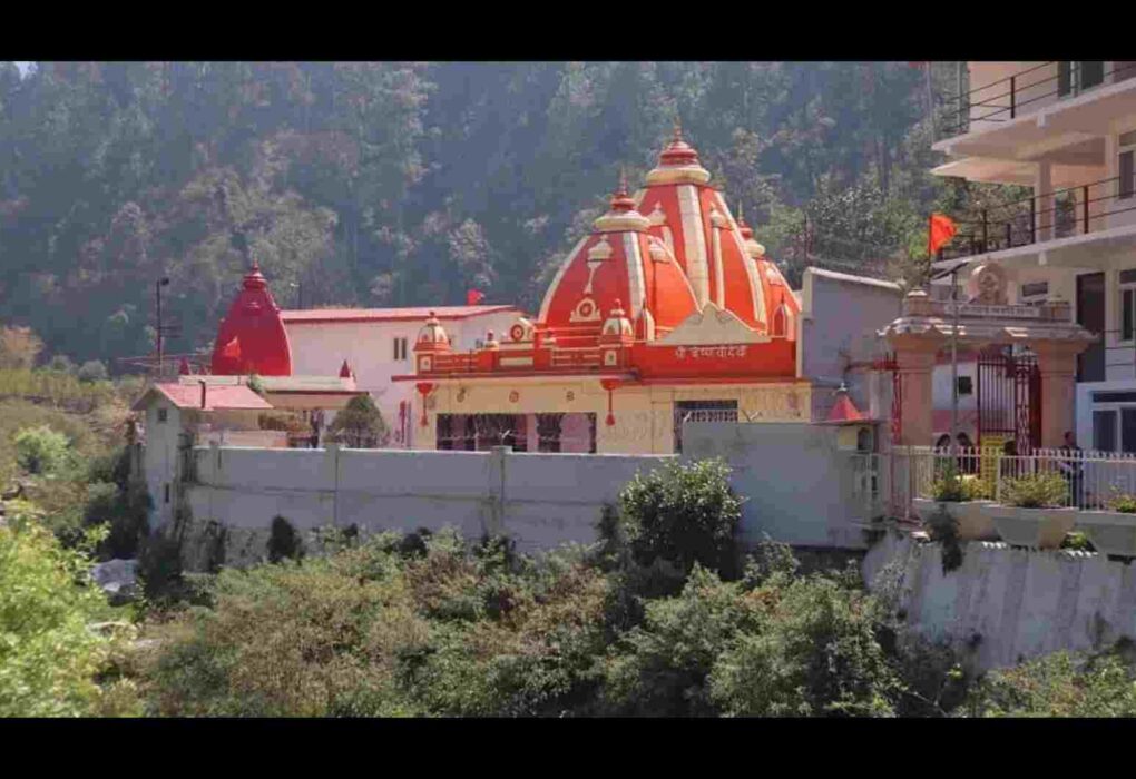 Kainchi Dham: Location, Distance, Route & Travel Guide